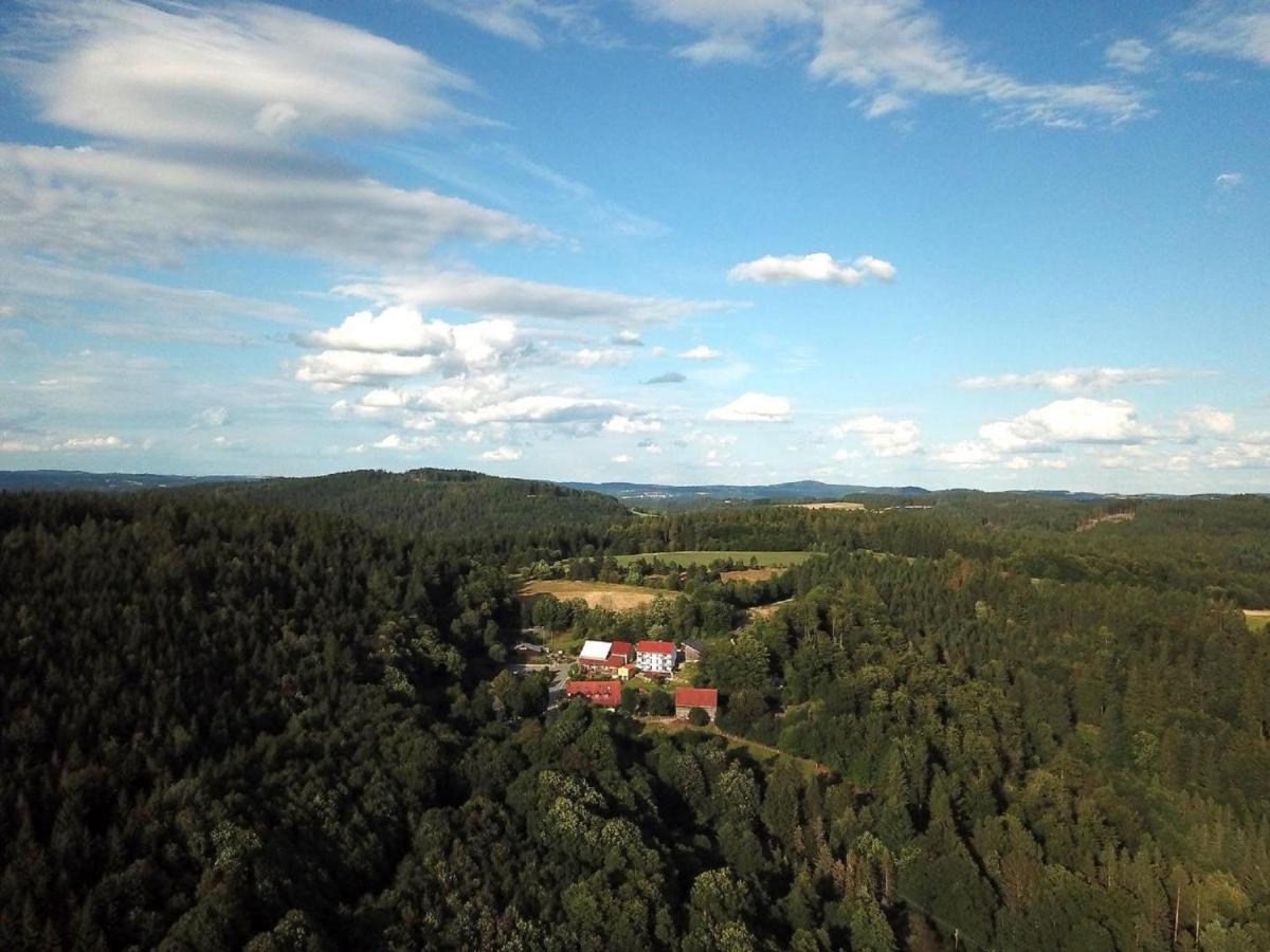 Fraenkische Linie - Radspitz-Ferienwohnungen Marktrodach Exterior photo